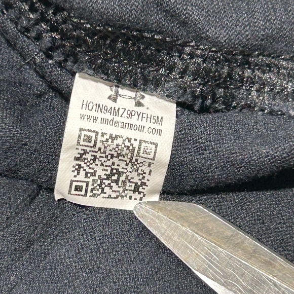 Under Armour YL Iron Paradise Logo Short Sleeve Hoodie - Picture 8 of 11